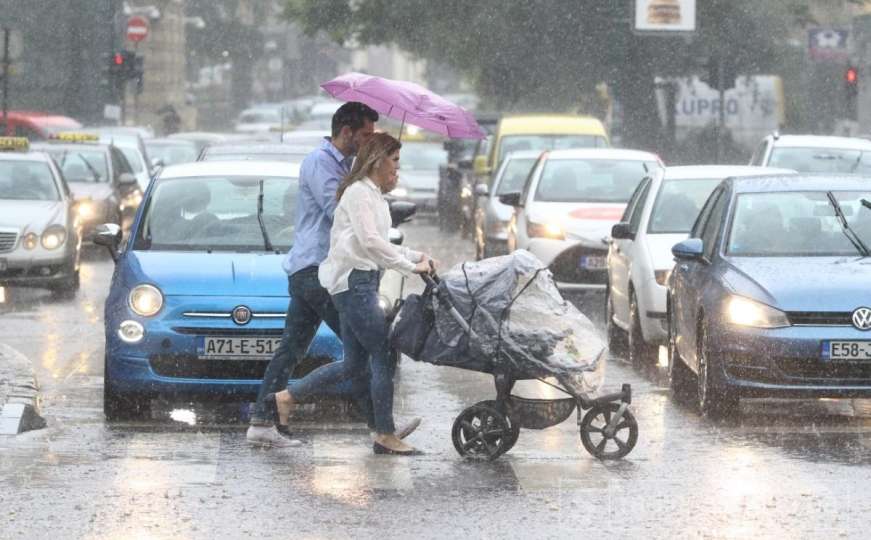 Upozorenje: Očekuje se jako nevrijeme na području Krajine